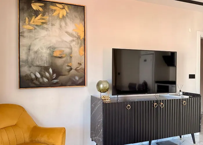 Sa Apartments! Sea View 2bd Flat Алания