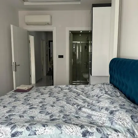 Sa Apartments! Sea View 2bd Flat *