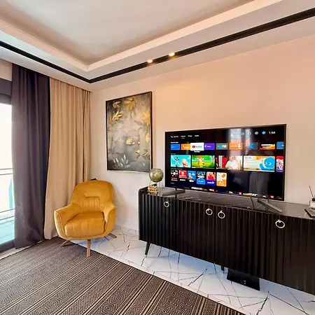 Sa Apartments! Sea View 2bd Flat *