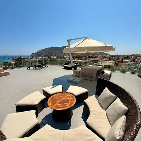 Sa Apartments! Sea View 2bd Flat *