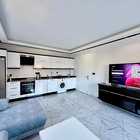 Sa Apartments! Sea View 2bd Flat *