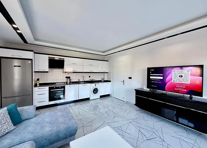 Sa Apartments! Sea View 2bd Flat *