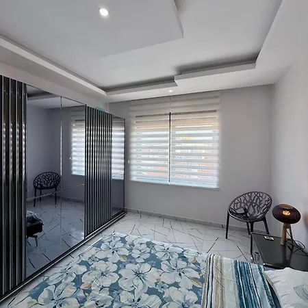 Sa Apartments! Sea View 2bd Flat Daire