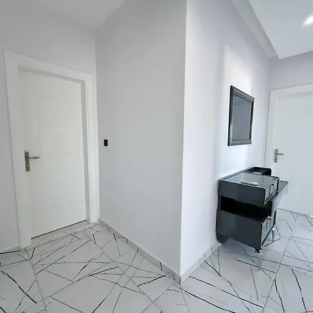 Sa Apartments! Sea View 2bd Flat Daire *